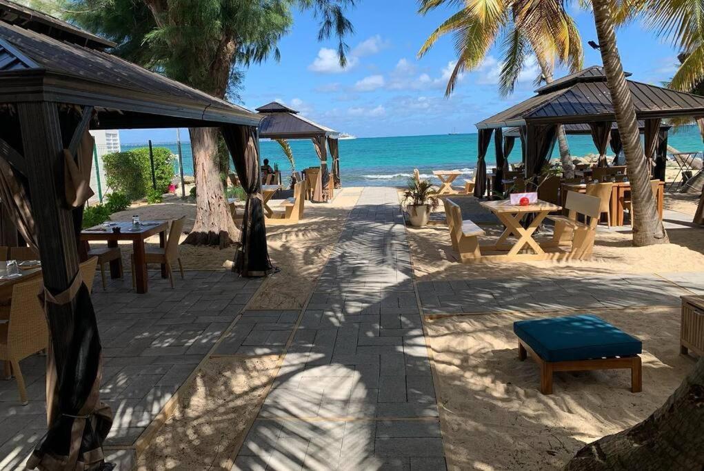 Studio Pieds Dans L'Eau Avec Vue Lagon Et Piscine Sandy Ground ภายนอก รูปภาพ